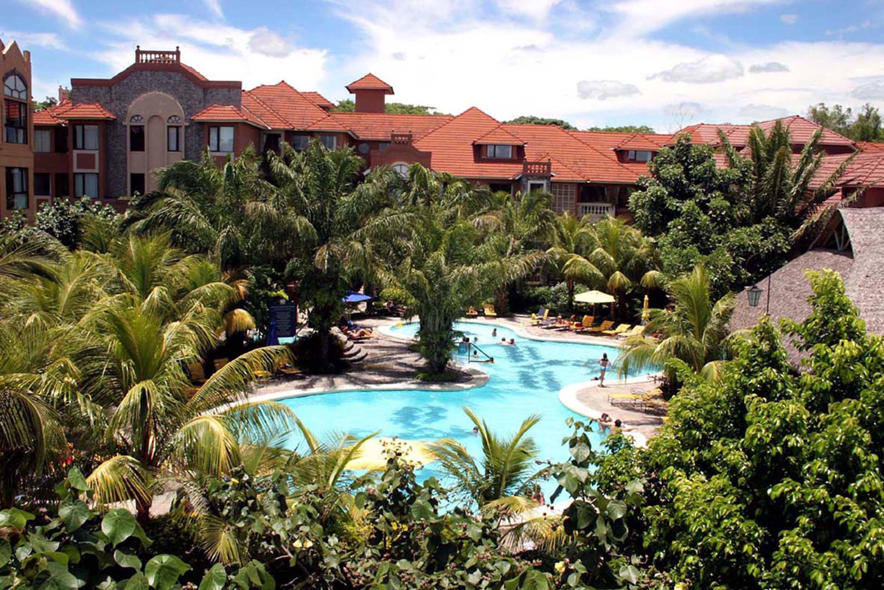 Buganvillas Hotel Suites Santa Cruz de La Sierra Exterior foto