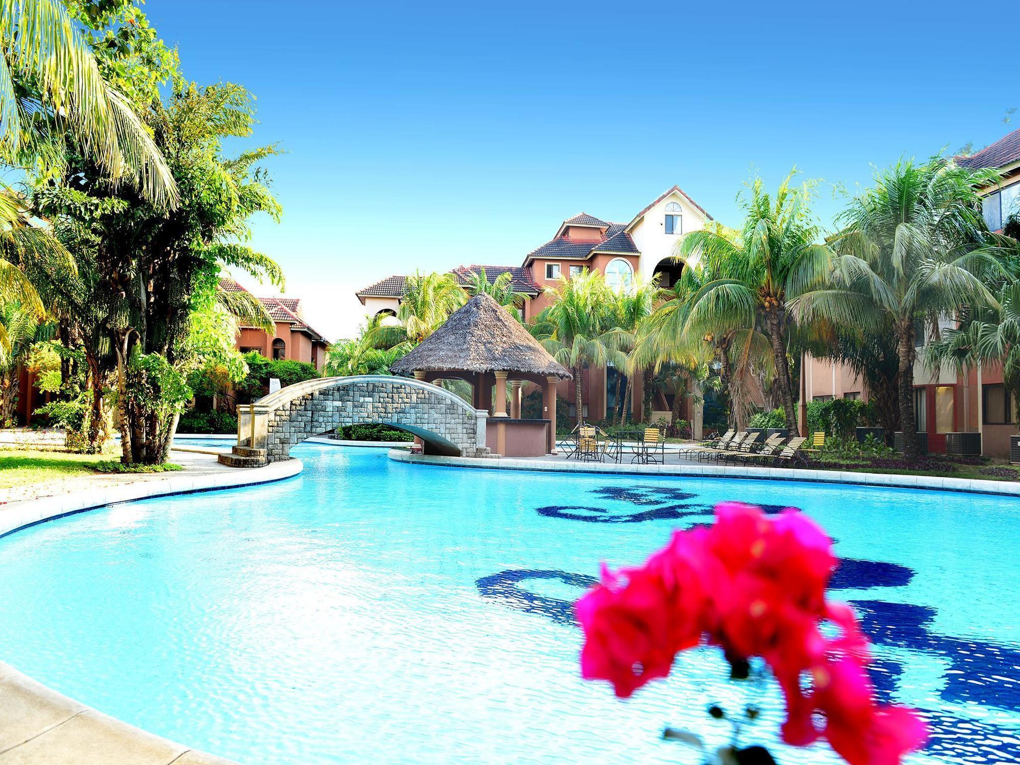 Buganvillas Hotel Suites Santa Cruz de La Sierra Exterior foto